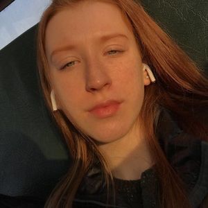 Meet your Posher, Ella